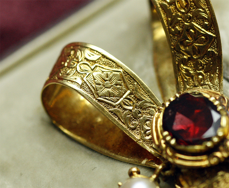 Antique Gallery Soleil アンティークジュエリー / Mellerio dits